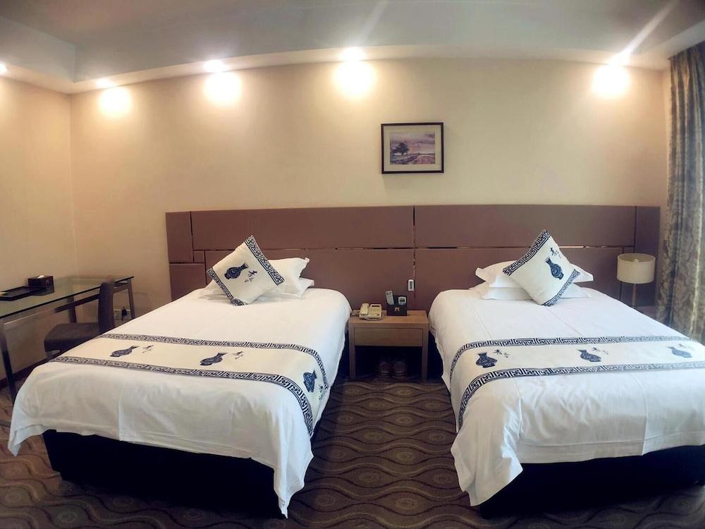 Urban Hotel Sanghaj Kültér fotó