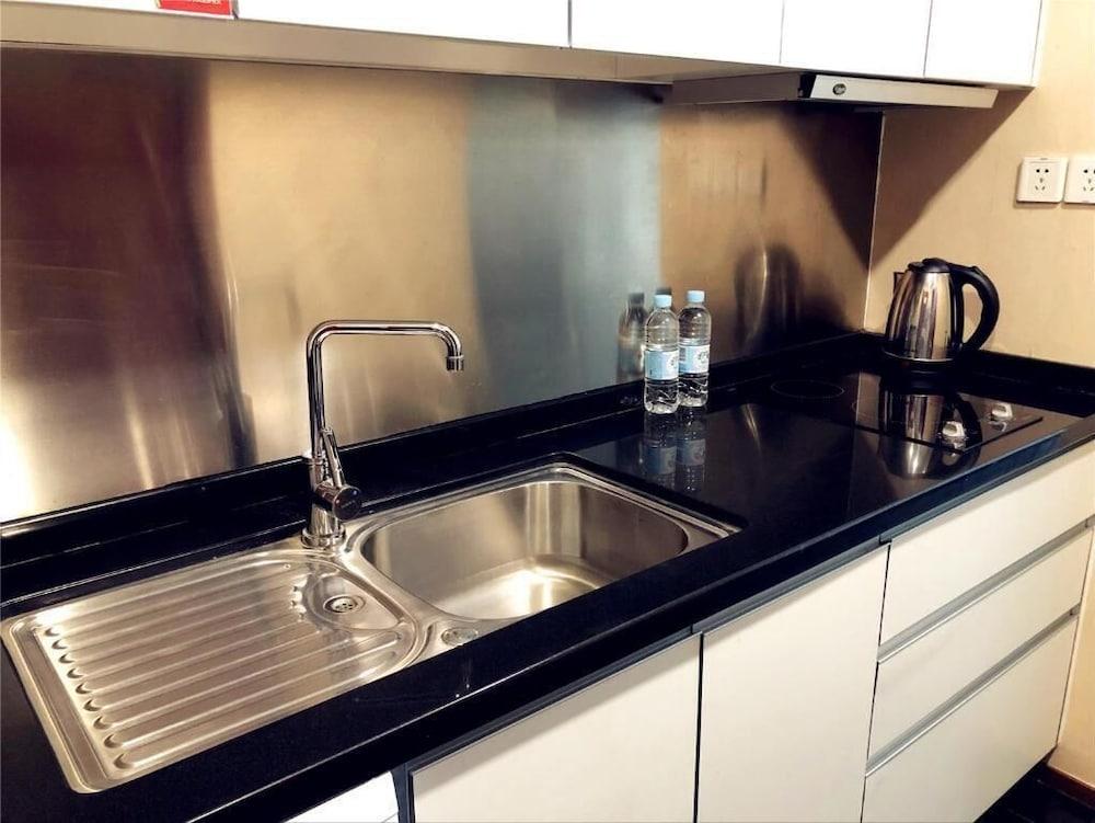 Urban Hotel Sanghaj Kültér fotó